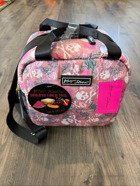 NWT Betsey Johnson Pink Floral Skull Pattern Insulated Lunch Tote
